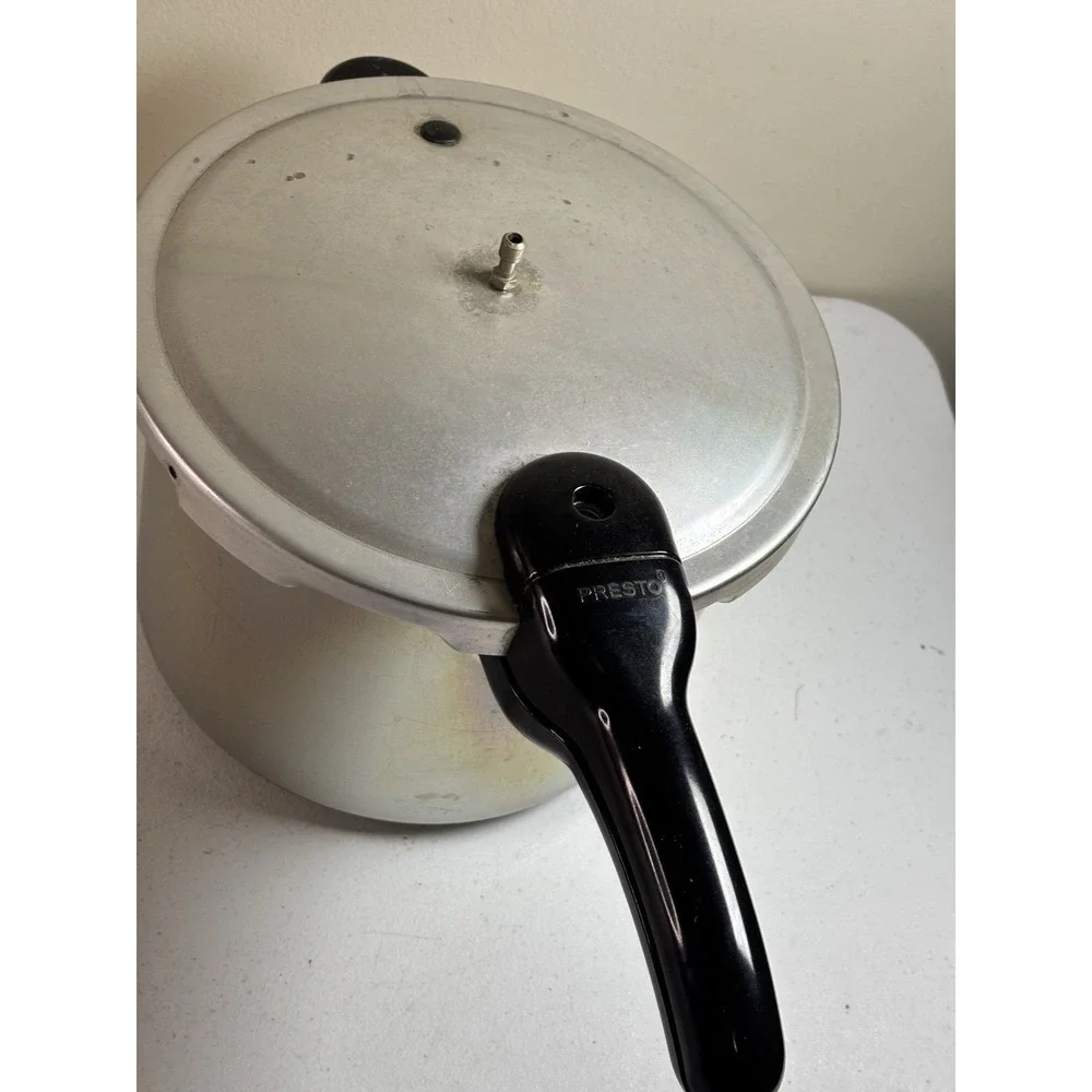 Presto 6‎ Quart Stainless Steel Pressure Cooker 409A w/ Jiggler Rack & Manual